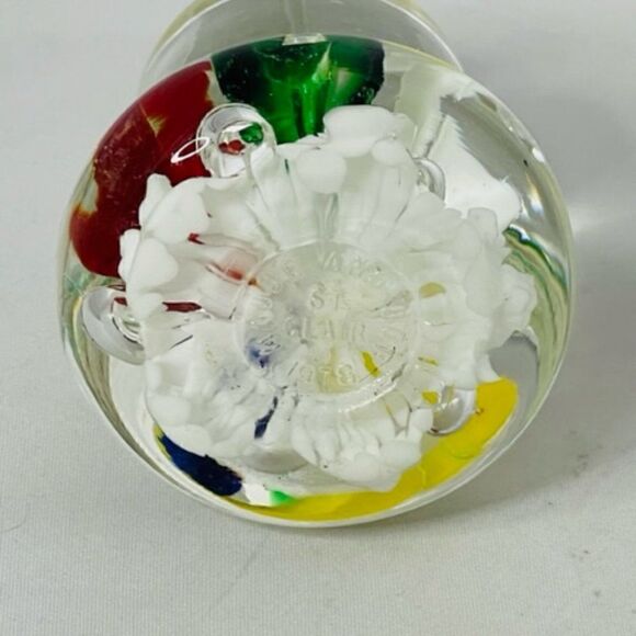 VINTAGE MAUDE AND BOB 1978 ST. CLAIR BELL SHAPED GLASS PAPERWEIGHT Red, Blue, Gr - Picture 5 of 6